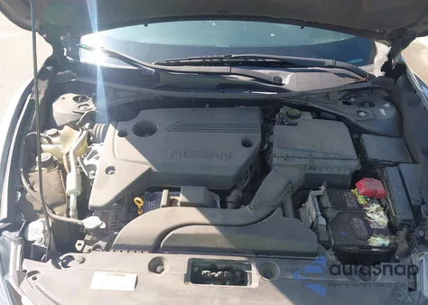 2016 Nissan Altima 2.5/2.5 S/2.5 Sl/2.5 Sr/2.5 Sv z USA, uszkodzony, nr VIN 1N4AL3AP1GN318074